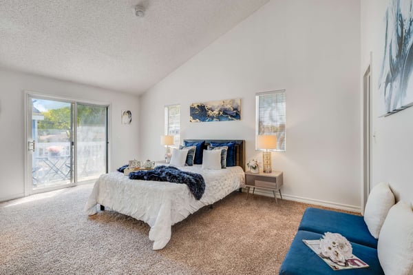 3304 Lewis Ave, Signal Hill, CA