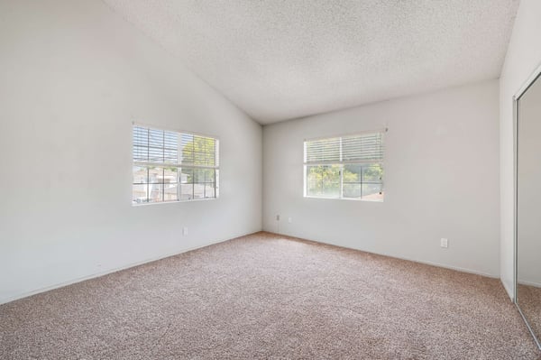 3304 Lewis Ave, Signal Hill, CA