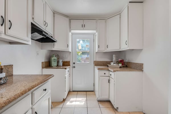 282 E Cummings, Long Beach, CA