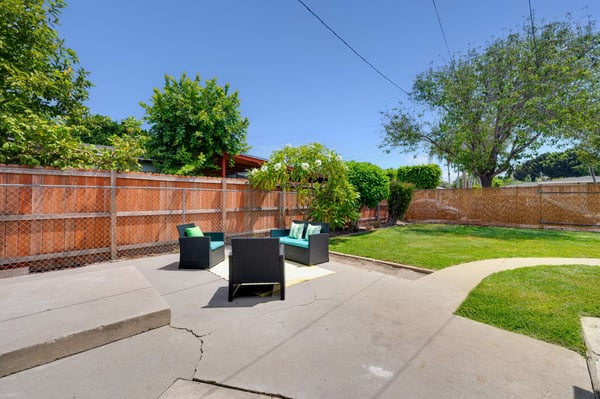 282 E Cummings, Long Beach, CA