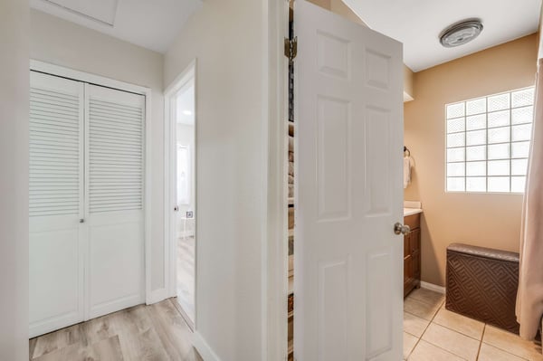 1802 E 53rd st, Long Beach, CA