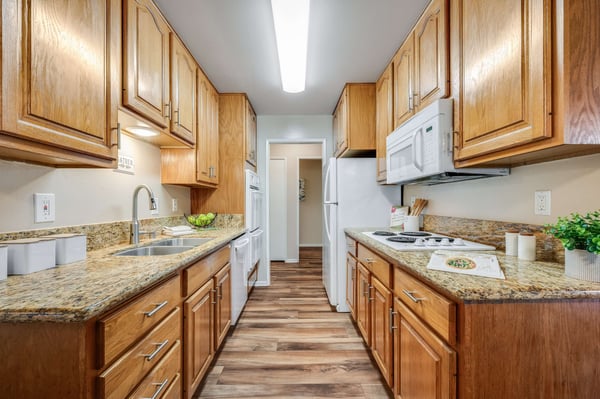 12200 Montecito Rd, H-101, Seal Beach, CA