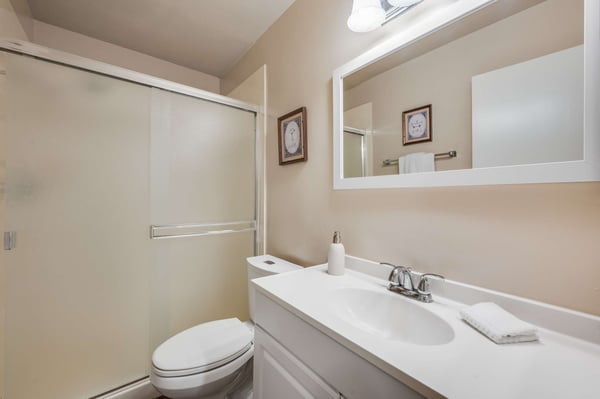 12200 Montecito Rd, H-101, Seal Beach, CA