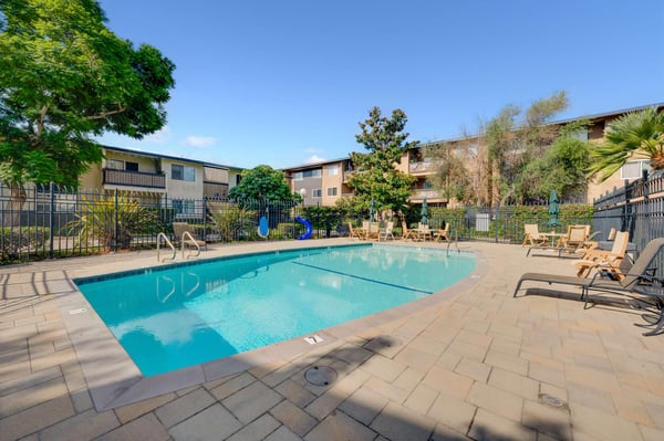 12200 Montecito Rd, H-101, Seal Beach, CA
