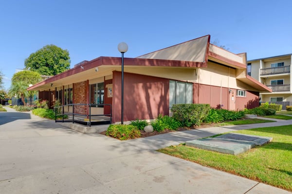 12200 Montecito Rd, H-101, Seal Beach, CA