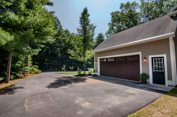 3 Iris Drive, Saratoga Springs, NY