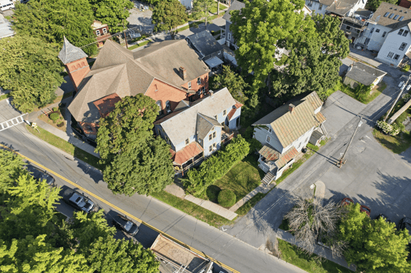 17 Van Dam St, Saratoga Springs, NY