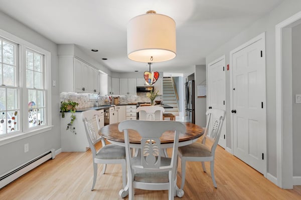 99 Flagler Drive, Holden, MA