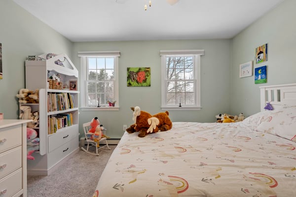 99 Flagler Drive, Holden, MA