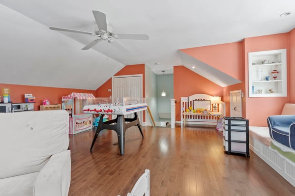 99 Flagler Drive, Holden, MA