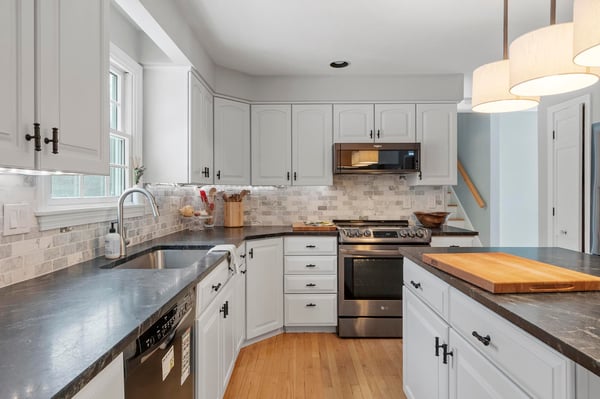 99 Flagler Drive, Holden, MA
