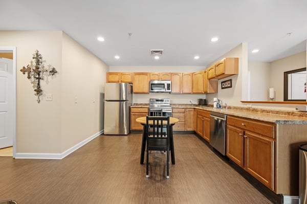 48 Phillips Rd, #12, Holden, MA