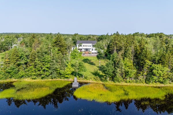 1006 McCabe Lake, Middle Sackville, NS