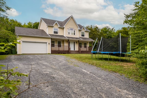 280 Daisywood Dr, Hammonds Plains, NS
