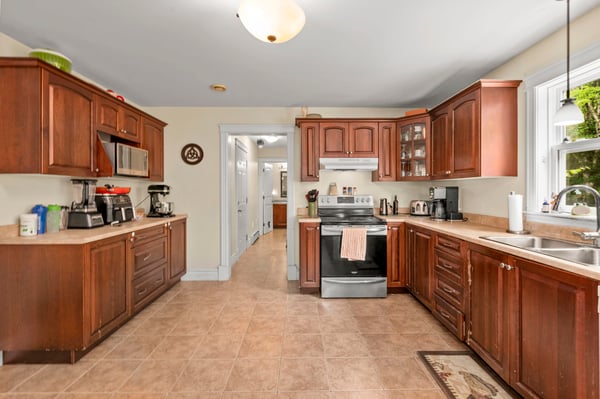 280 Daisywood Dr, Hammonds Plains, NS