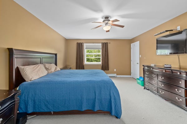 280 Daisywood Dr, Hammonds Plains, NS