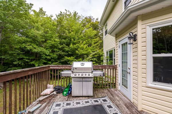 280 Daisywood Dr, Hammonds Plains, NS