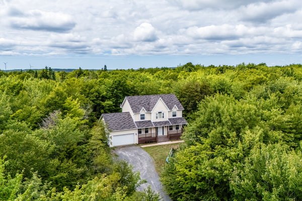 280 Daisywood Dr, Hammonds Plains, NS
