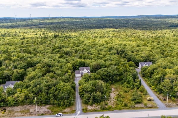 280 Daisywood Dr, Hammonds Plains, NS