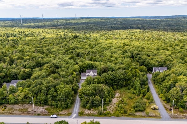 280 Daisywood Dr, Hammonds Plains, NS