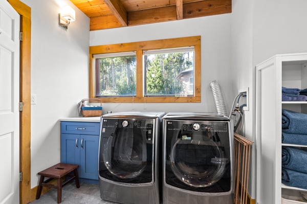 1109 Indian Peak Rd, Golden, CO