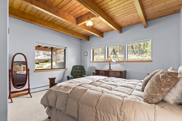 1109 Indian Peak Rd, Golden, CO