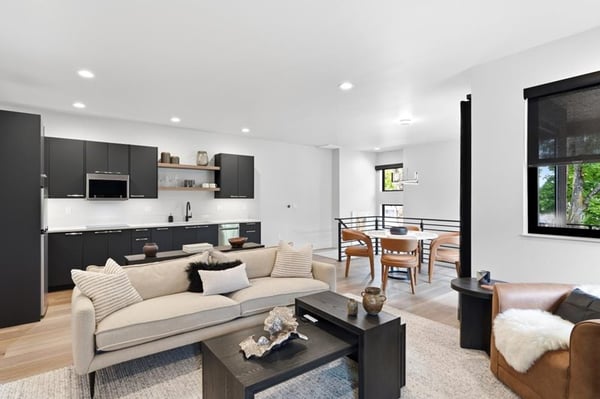 805 E Sherman Avenue, Coeur d'Alene, ID