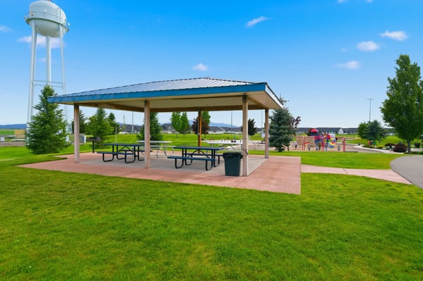 6825 W Soldier Creek Avenue, Rathdrum, ID