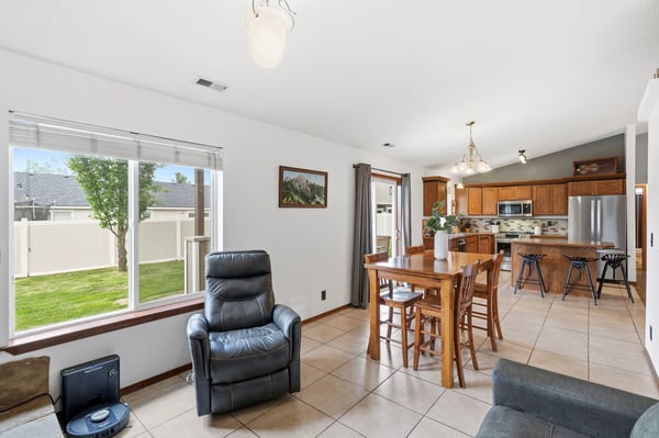 6825 W Soldier Creek Avenue, Rathdrum, ID