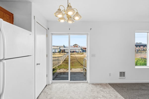 1613 E COEUR D ALENE AVE A & B, Post Falls, ID