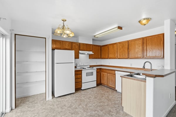 1613 E COEUR D ALENE AVE A & B, Post Falls, ID