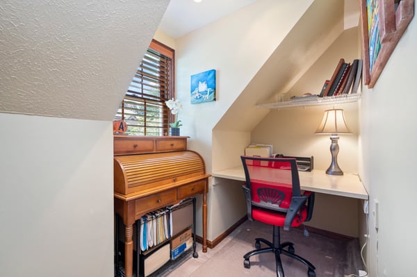 10207 Country Manor Lane, Wexford, PA