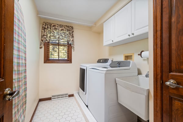 10207 Country Manor Lane, Wexford, PA