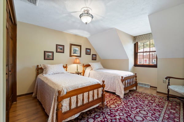 10207 Country Manor Lane, Wexford, PA