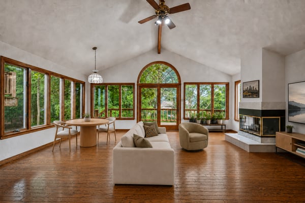 324 Haugh Drive, Pittsburgh, PA