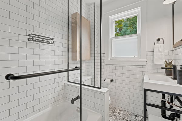 44 Gilmour Ave, Toronto, ON