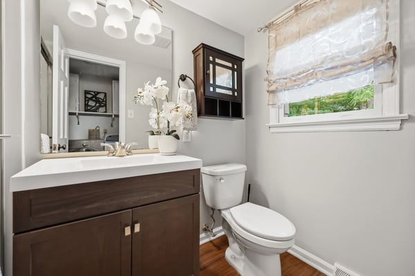 805 Ellynn Drive, Cary, NC