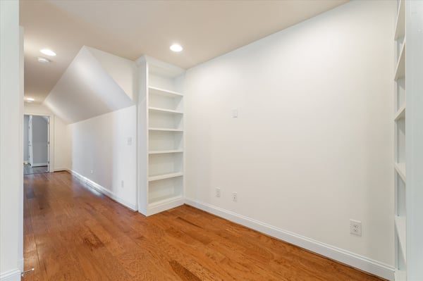 3420 Rowcross Street, Crozet, VA