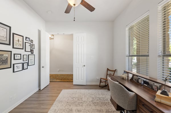 5301 Cardinal Flower Cv, Spicewood, TX