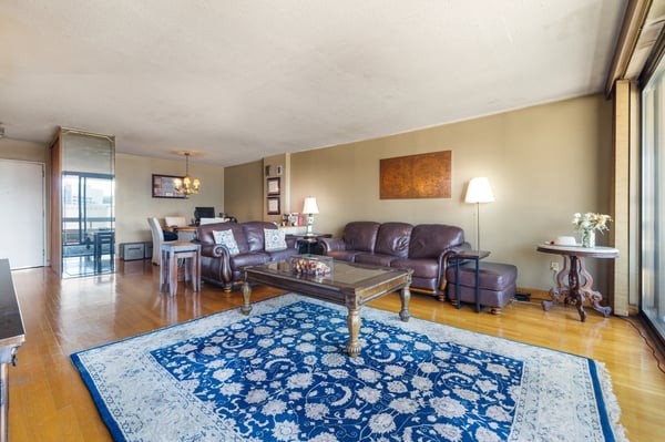 566 Commonwealth Ave, 708, Boston, MA