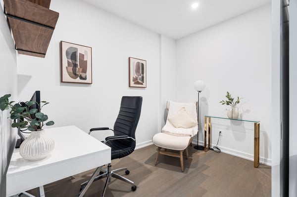 320 Miwate Private, 204, Ottawa, ON