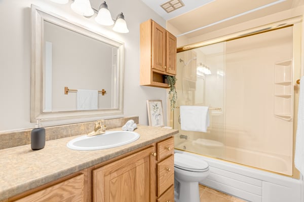 475 Melbourne Avenue, Ottawa, ON