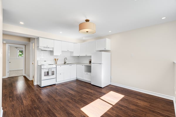 475 Melbourne Avenue, Ottawa, ON