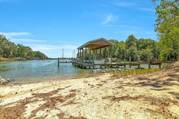 613 Doctors Point Road, Lottsburg, VA