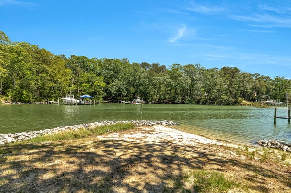 613 Doctors Point Road, Lottsburg, VA