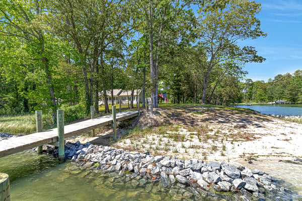 613 Doctors Point Road, Lottsburg, VA