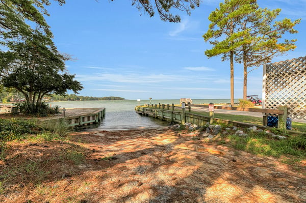 123 Davis Drive, Reedville, VA
