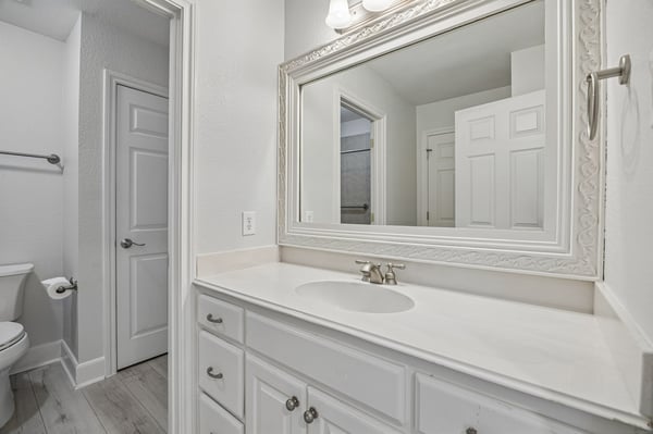 1807 Greenlea Cove, Southlake, TX