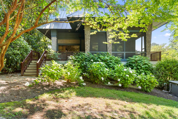 783 King. Carter Drive, Irvington, VA