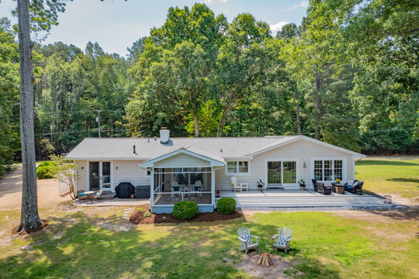 96 Larkspur Lane, Weems, VA